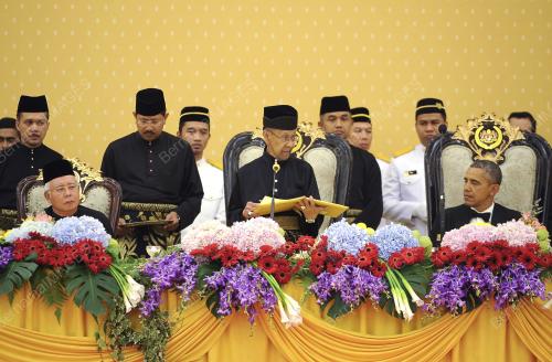 KL45_26042014_AGONG