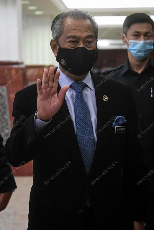 PERSIDANGAN PARLIMEN PENGGAL KETIGA