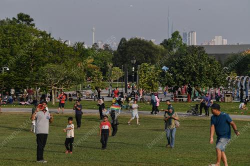 LAYANG LAYANG METROPOLITAN KEPONG