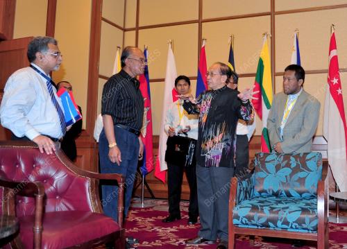 KL45_29092012_AMRI