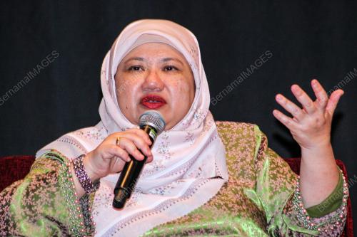 DATUK WAN SURAYA WAN