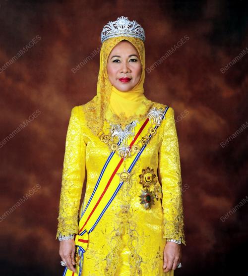 KL45_31052013_AGONG