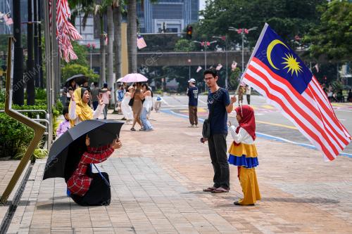 TINJAUAN HARI KEBANGSAAN KE 67