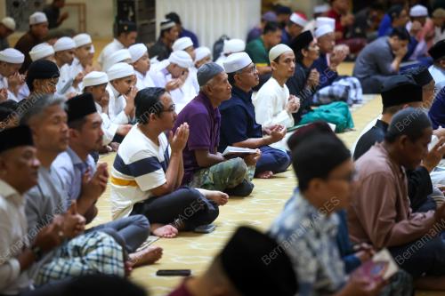 MAJLIS KESYUKURAN DAN BACAAN YASIN 125 TAHUN KAMPUNG BARU