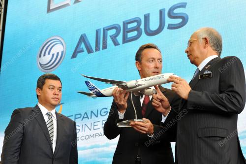KL46_02102013_AIRBUS