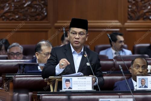 DATUK DR MOHD NAIM MOKHTAR