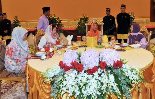 KL46_03072014_AGONG