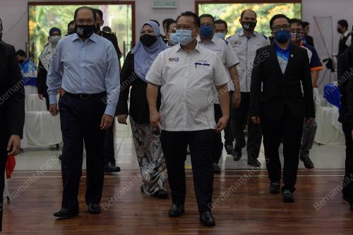 DATUK SERI ALEXANDER NANTA LINGGI
