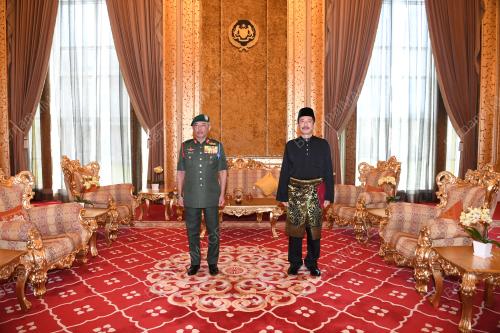 AL-SULTAN ABDULLAH RI'AYATUDDIN AL-MUSTAFA BILLAH SHAH