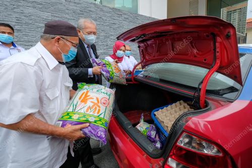 TAN SRI ANNUAR MUSA