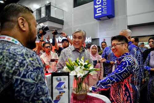 DATUK SERI DR AHMAD ZAHID HAMIDI