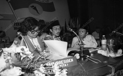 KL46_08072015_MESYUARAT_UMNO