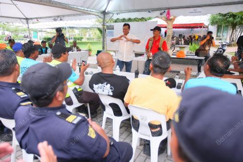 KL46_08122016_SHABERY