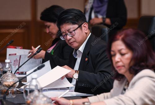 DATUK EWON BENEDICK