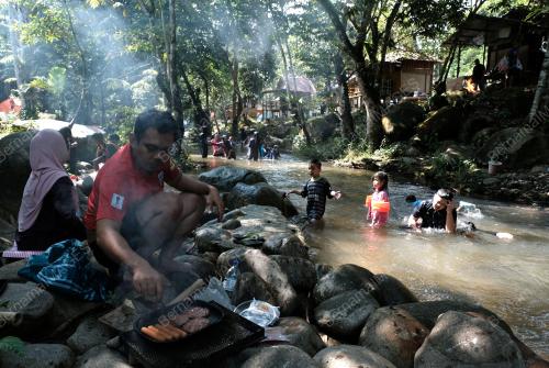 TINJAUAN CUTI HUJUNG MINGGU