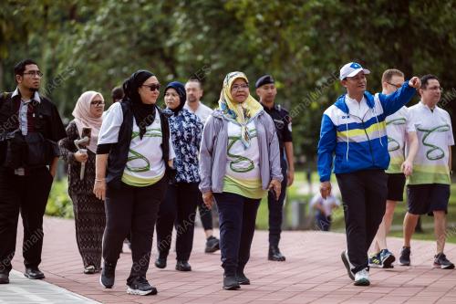 DATUK SERI DR MAIMUNAH MOHD SHARIF