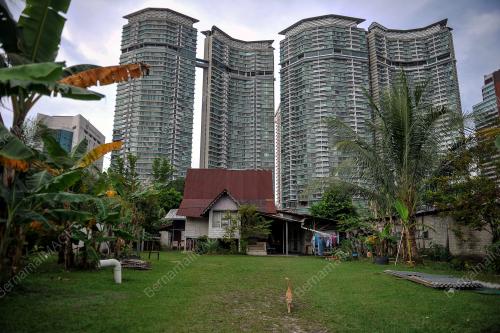 PROGRAM PEMBANGUNAN SEMULA KAMPUNG BARU AKAN DITERUSKAN