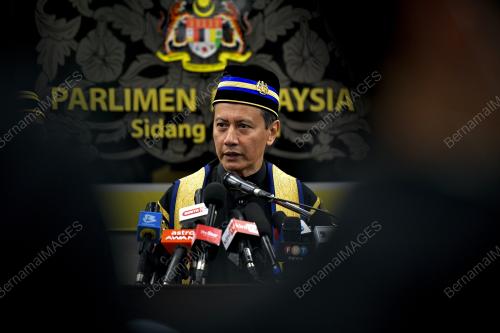 DATUK AZHAR AZIZAN HARUN