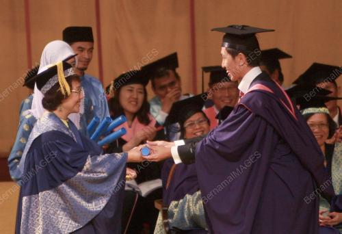 DR AISHAH ONG