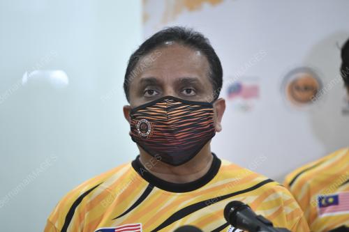 DATUK SERI REEZAL MERICAN NAINA MERICAN