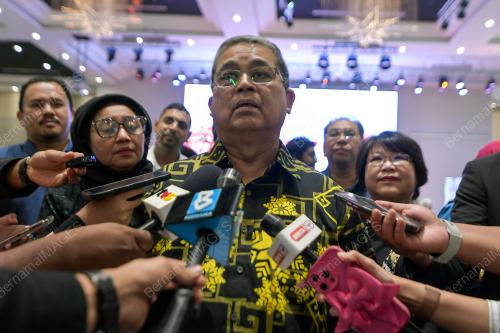 DATUK AARON AGO DAGANG
