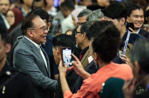 DATUK SERI ANWAR IBRAHIM