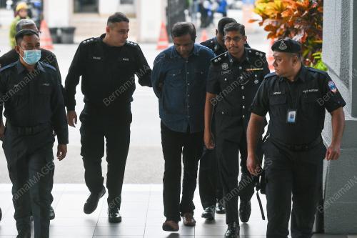 KES PEMPENGARUH DIBULI DALAM APLIKASI TIKTOK