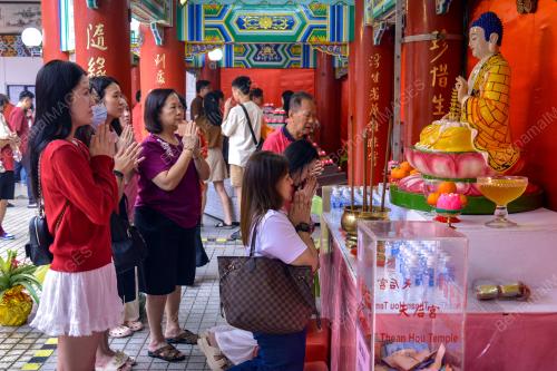TINJAUAN SAMBUTAN TAHUN BARU CINA
