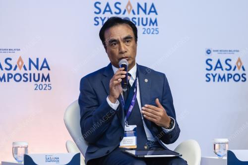 ADNAN ZAYLANI MOHAMAD ZAHID