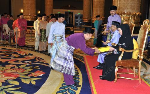 KL46_18072014_MENGHADAP
