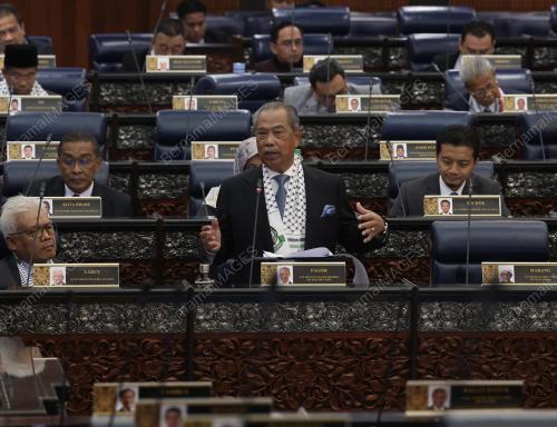 TAN SRI MUHYIDDIN YASSIN