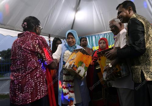 KL46_19102019_DEEPAVALI_BN20191019491