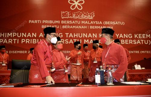 TAN SRI MUHYIDDIN YASSIN