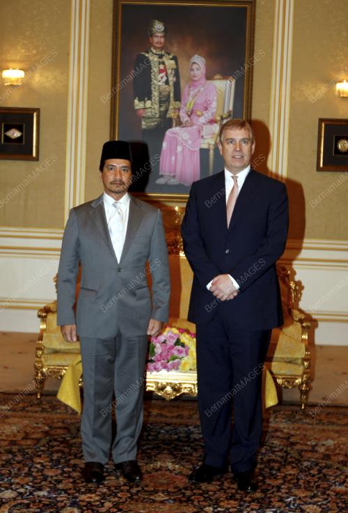 TUANKU MIZAN ZAINAL ABIDIN