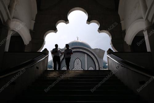 KL46_21052018_RAMADAN