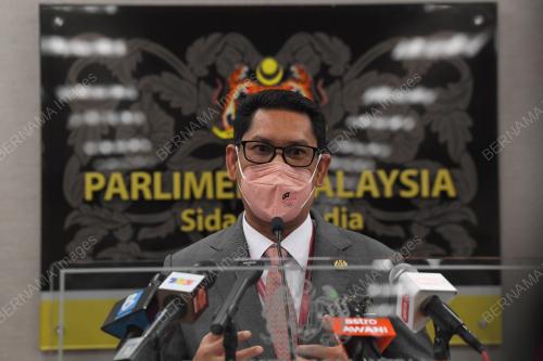 DATUK SERI HISHAMMUDDIN HUSSEIN