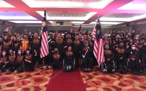 DATUK SERI TI LIAN KER