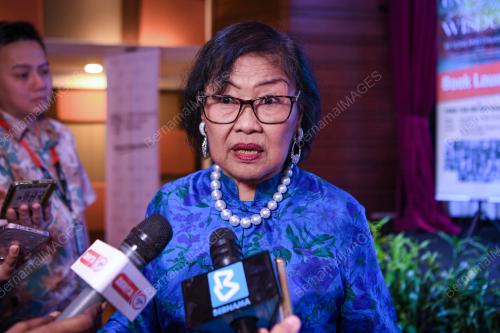 TAN SRI RAFIDAH AZIZ