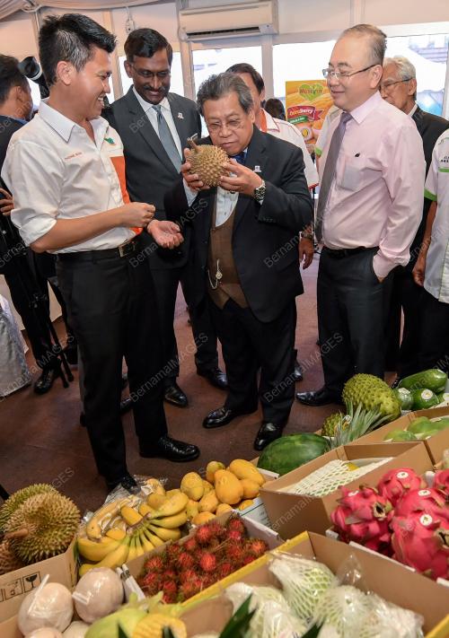 KL46_22112017_BUAH_TEMPATAN