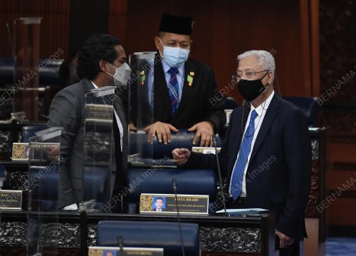 DATUK SERI ISMAIL SABRI YAAKOB