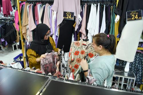 TINJAUN AKTIVTI RAKYAT BERJALAN SEPERTI BIASA