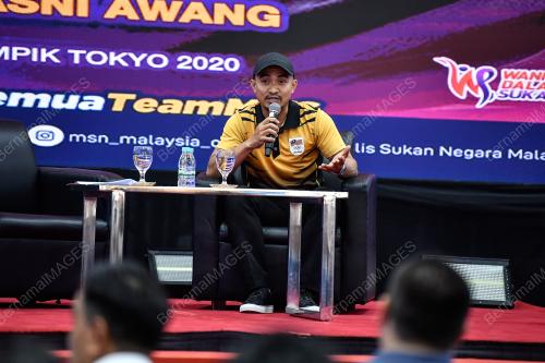DATUK MOHD AZIZULHASNI AWANG