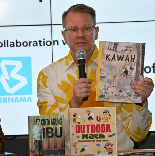 DR JOACHIM BERGSTROM