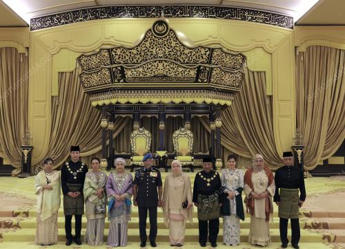 AL-SULTAN ABDULLAH RI'AYATUDDIN AL-MUSTAFA BILLAH SHAH
