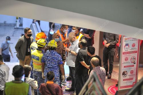 DATUK SERI IR DR WEE KA SIONG
