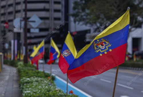 BENDERA WILAYAH PERSEKUTUAN