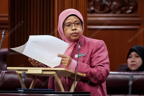 DATUK AIMAN ATHIRAH SABU