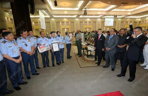 KL46_25102016_HISHAMMUDDIN_ATM