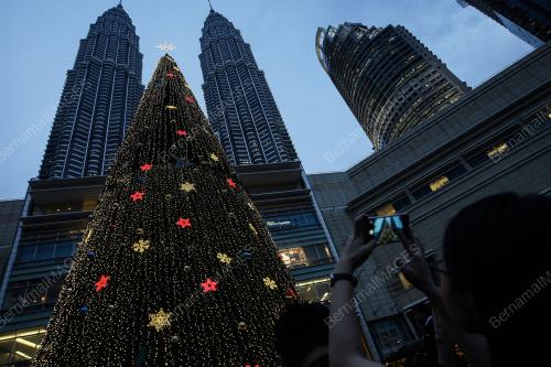 KL46_25112016_SURIA_KLCC
