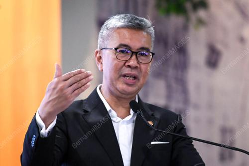 TENGKU DATUK SERI ZAFRUL TENGKU ABDUL AZIZ